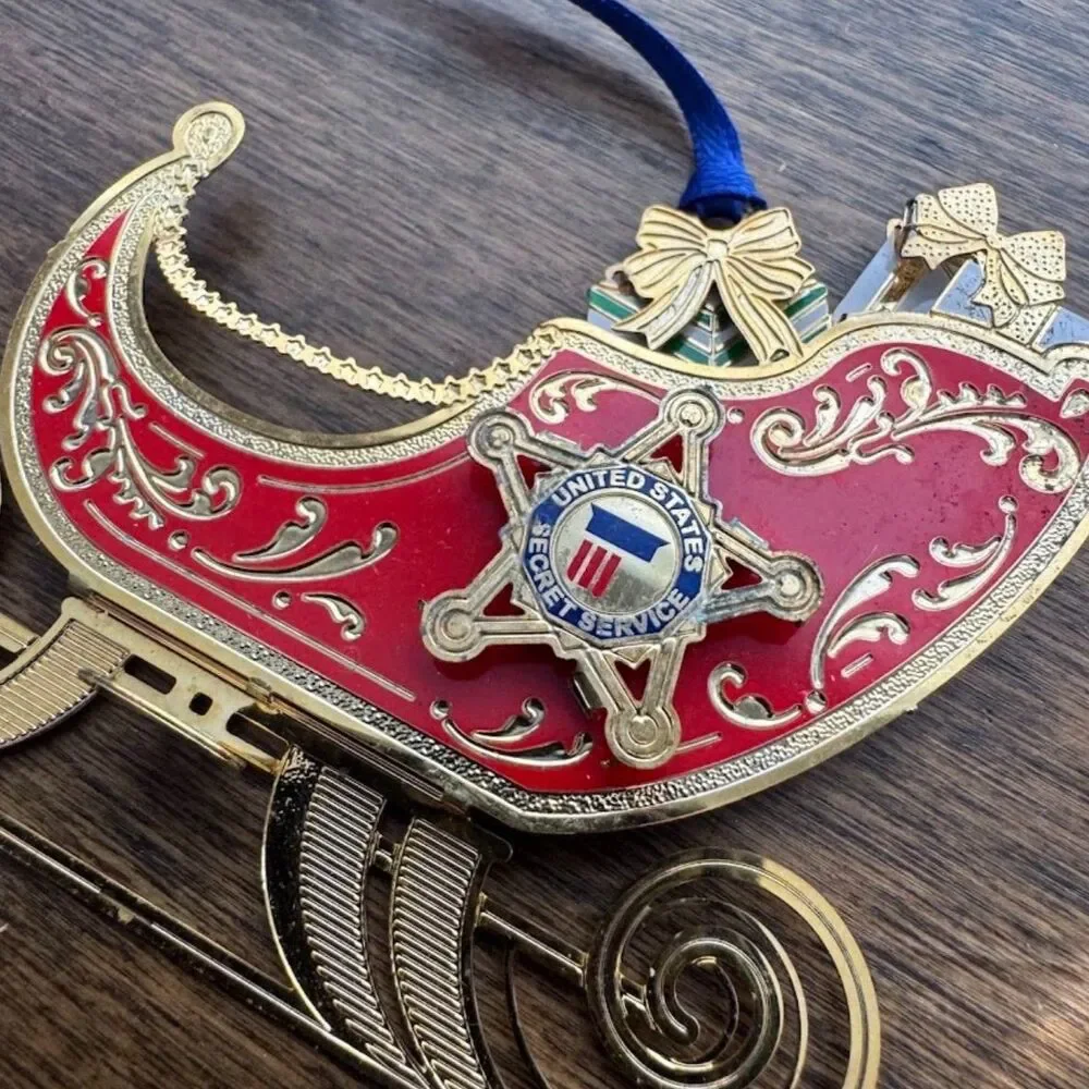 US Secret Service Christmas Ornament Sleigh and Presents Gold 2007